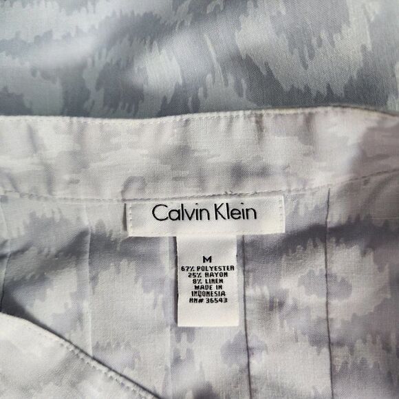 Calvin Klein Pullover Blouse Women's Medium Grey Short Sleeve Smocked Belted - Picture 9 of 10